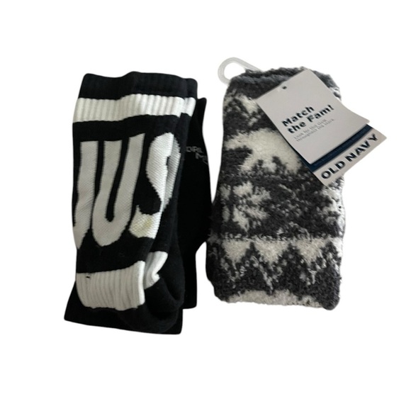 NWT Women Socks Size M - Picture 4 of 4